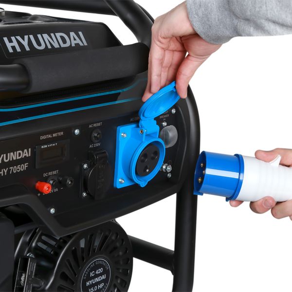 Бензиновий генератор Hyundai HHY 7050F 8802 фото